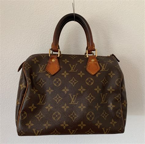 louis vuitton bag price list canada|used vintage Louis Vuitton bags.